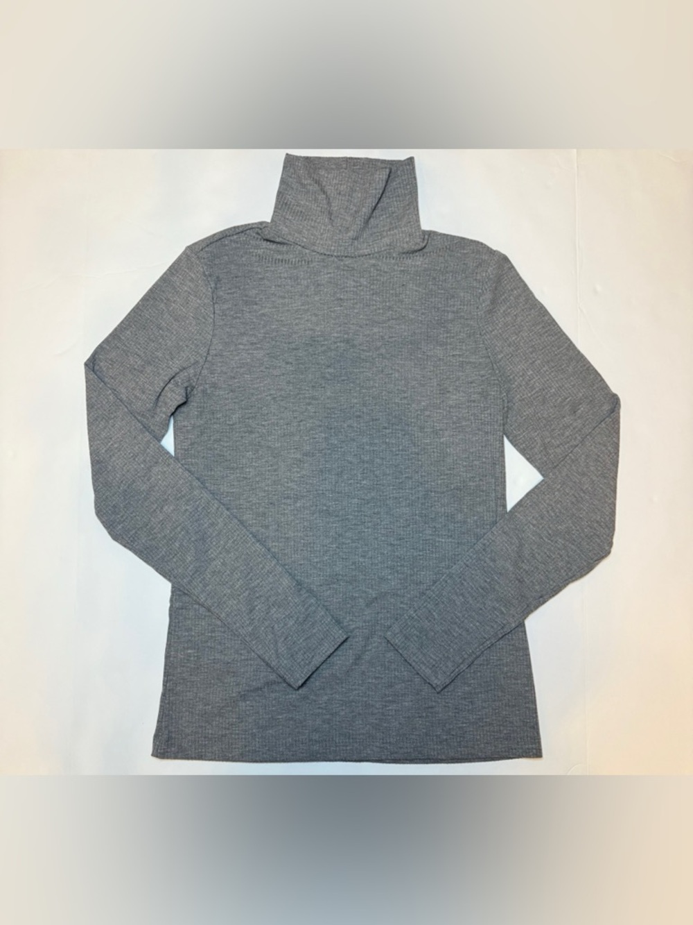 H&M Ribbed Turtleneck Top Gray Long Sleeve Sweater Size S